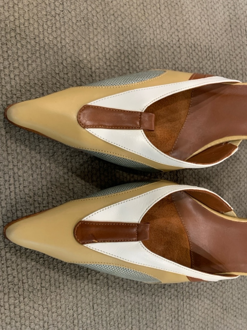 Donald J. Pliner Beige White Brown Pointed Leather Mules - Picture 5 of 6